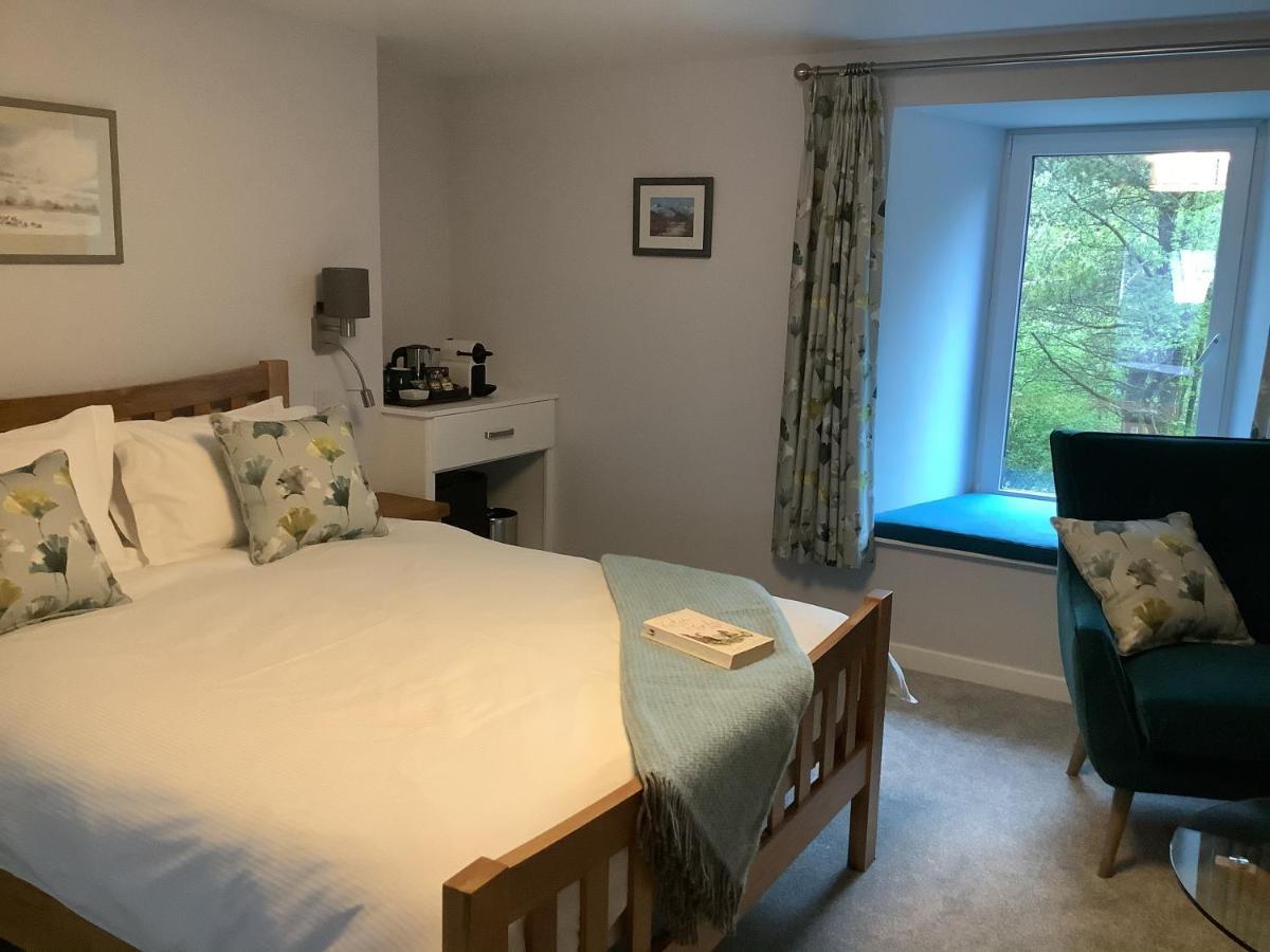 Little London Bed & Breakfast And Glamping Pod Hotel Abercraf Екстериор снимка