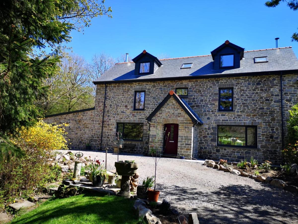 Little London Bed & Breakfast And Glamping Pod Hotel Abercraf Екстериор снимка