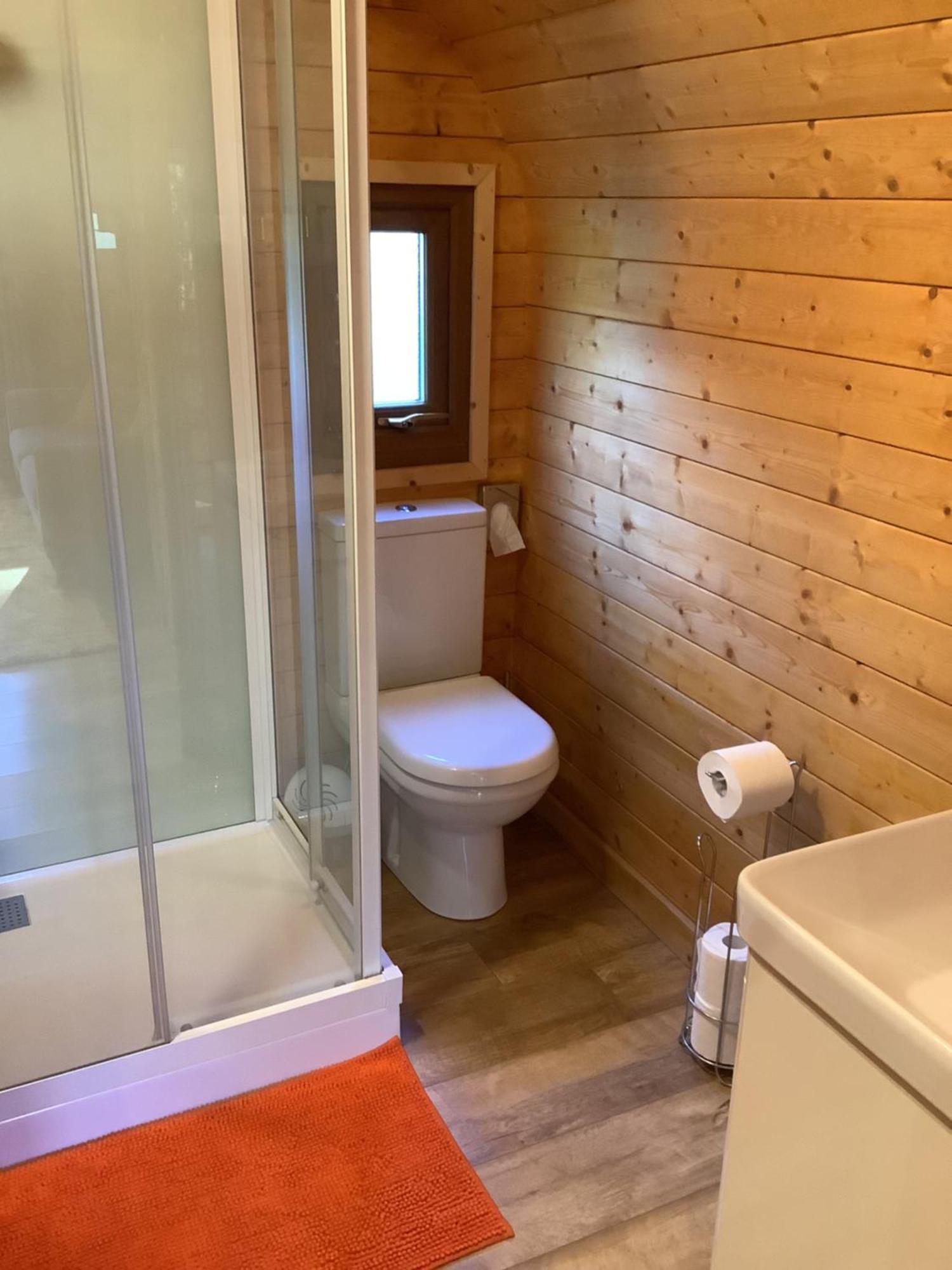Little London Bed & Breakfast And Glamping Pod Hotel Abercraf Екстериор снимка