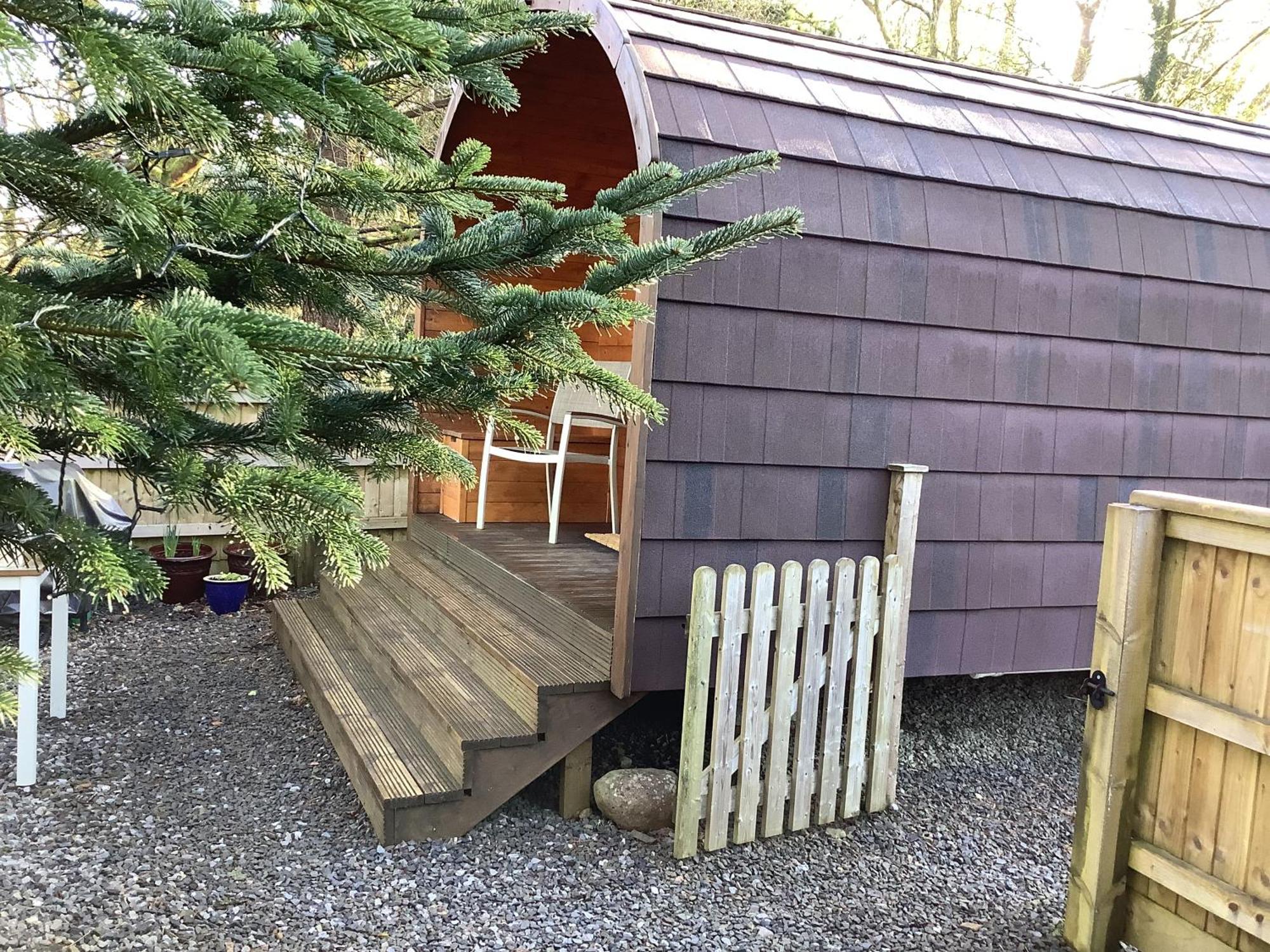 Little London Bed & Breakfast And Glamping Pod Hotel Abercraf Екстериор снимка