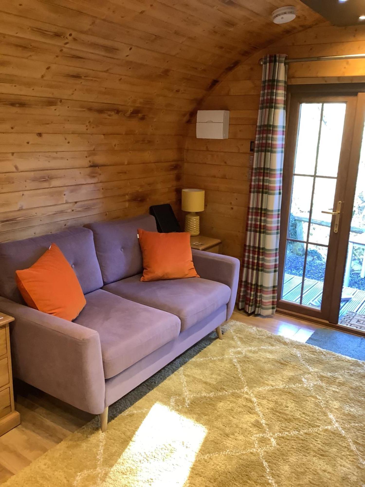 Little London Bed & Breakfast And Glamping Pod Hotel Abercraf Екстериор снимка